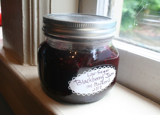 Low-Sugar Blackberry Jam