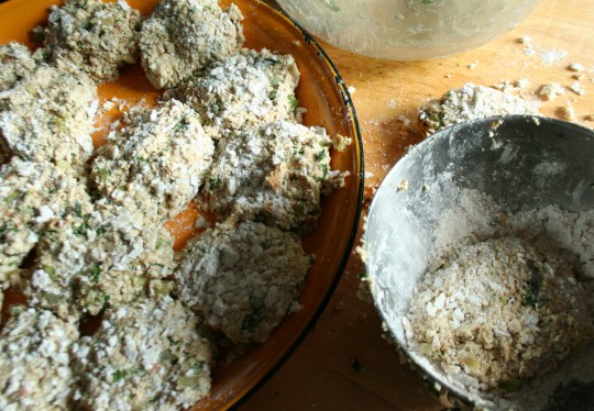 Dredging & forming tofu crab cakes